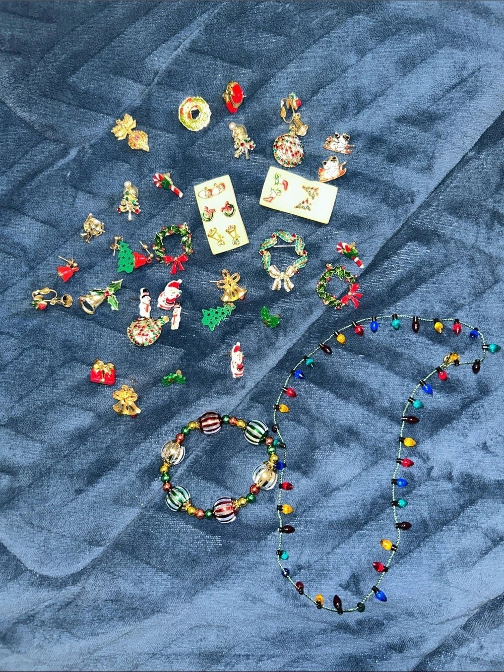Multicolor Holiday Jewelry Lot